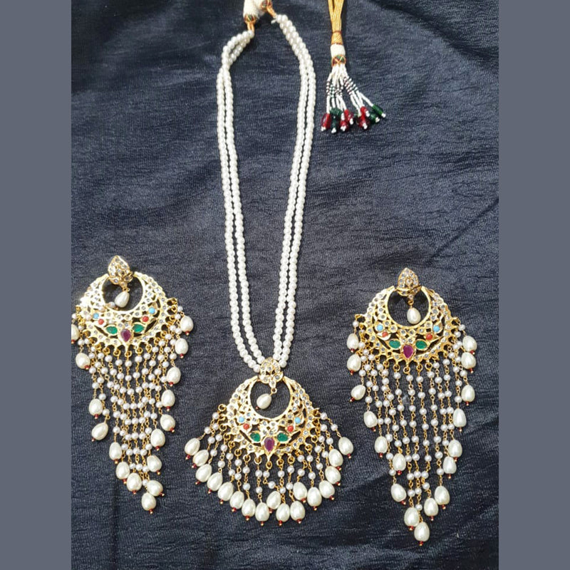 Shagna Gold Plated Pearls Necklace Set