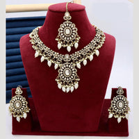 India Art Designer Kundan Necklace Set with Matching Earrings and Maangtikka for Ethnic Outfits