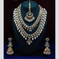 Sai Fashion Elegant Kundan Stone And Beads Necklace Set