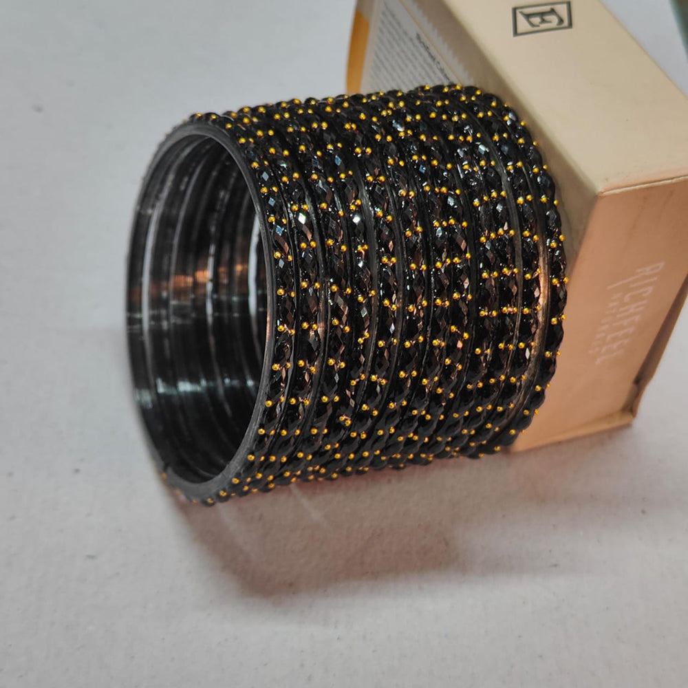 Pooja Bangles Stylish Raindrop Glass Bangles Set