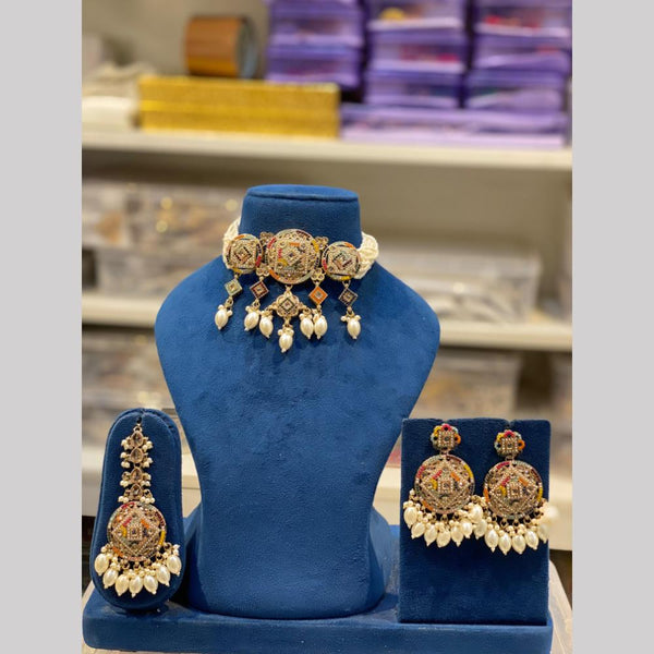 Hira Collections Gold Plated Kundan Stone And Pearls Choker Necklace Set