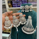 Hira Collections Silver Plated Royal Crystal Stone And Pearl Choker Necklace Set