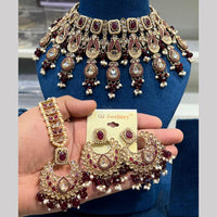 Hira Collections Crystal And Pearls Beads Necklace Set