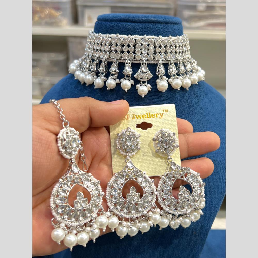 Hira Collections Stylish Rhodium Plated Crystal And Pearl Choker Necklace Set