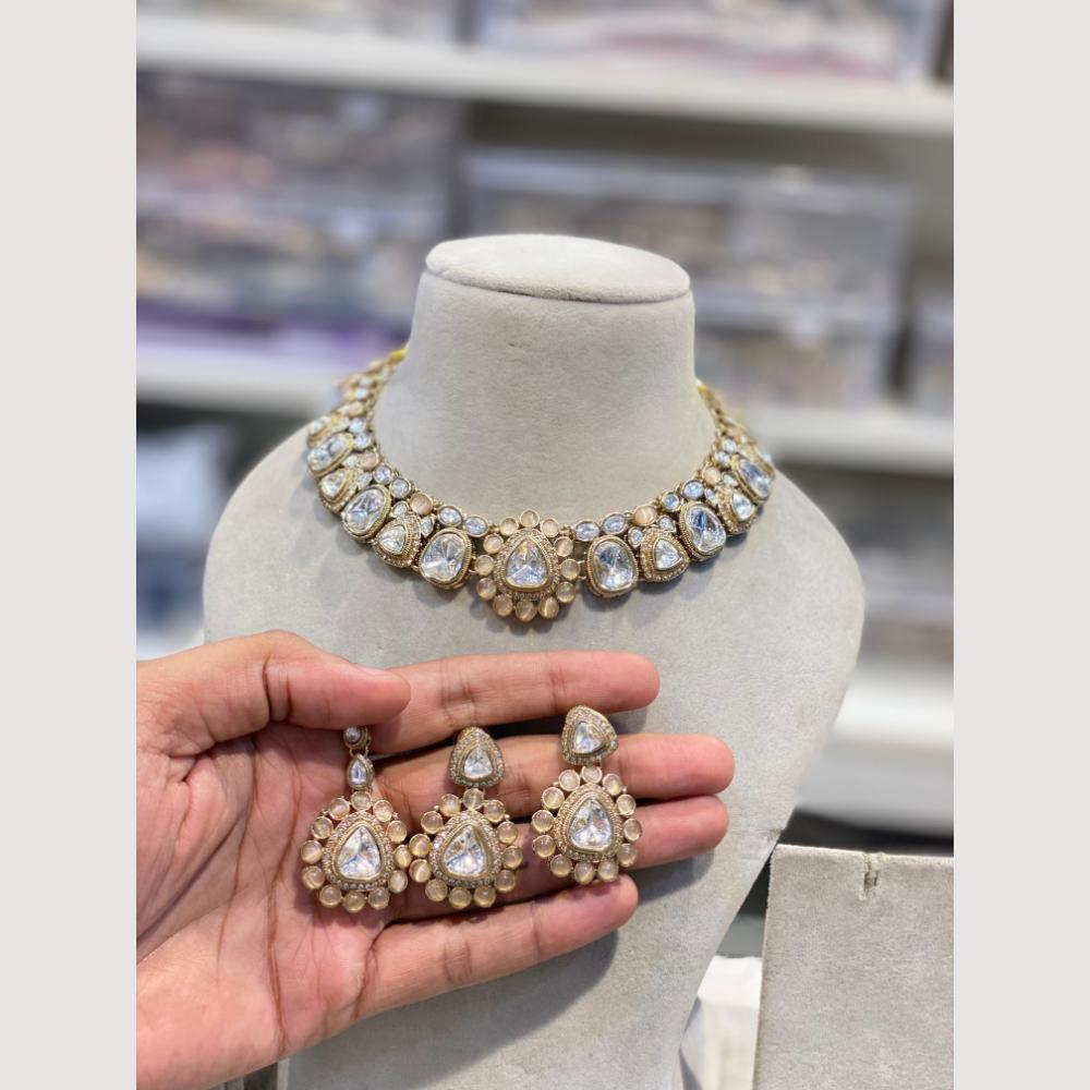 Hira Collections Sparkling Kundan Necklace Set