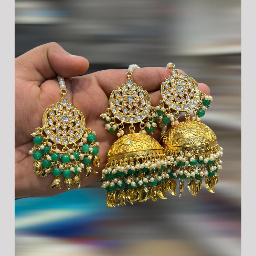 Hira Collections Gold Plated Kundan Stone And Pearls Jhumki Earrings With Maangtikka