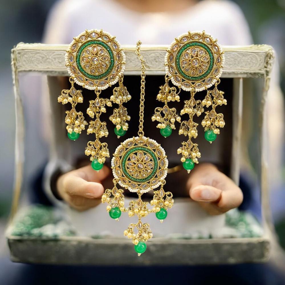 Hira Collections Antique Floral Design Kundan Earrings and Maang Tikka Set with Pearls
