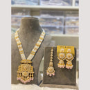 Hira Collections Luxury Kundan And Beads Necklace Set For Festive And Wedding Wear