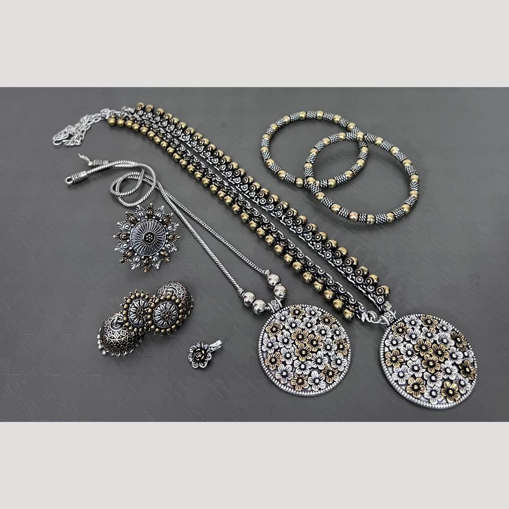 Hira Collections Elegant Ethnic Two-Tone Jewelry Set for Navratri and Festive Occasions