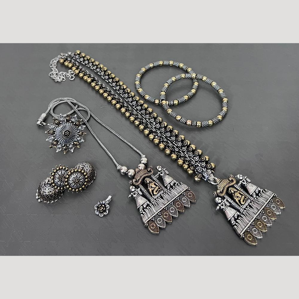 Hira Collections Elegant Ethnic Two-Tone Jewelry Set for Navratri and Festive Occasions