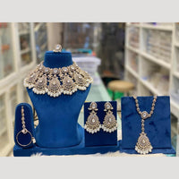 Hira Collections Luxuria Kundan & Beads Semi - Bridal Necklace Set