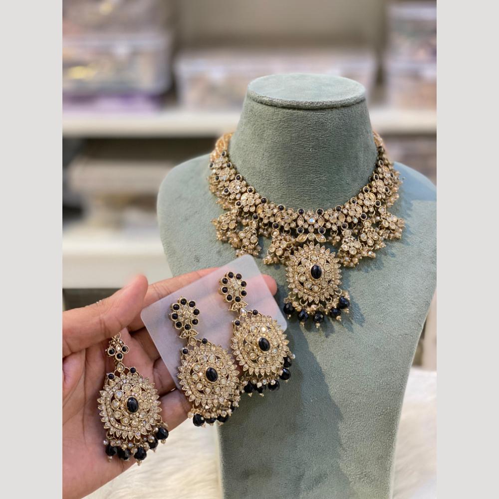 Hira Collections Vintage Style Austrian Stone And Beads Necklace Set
