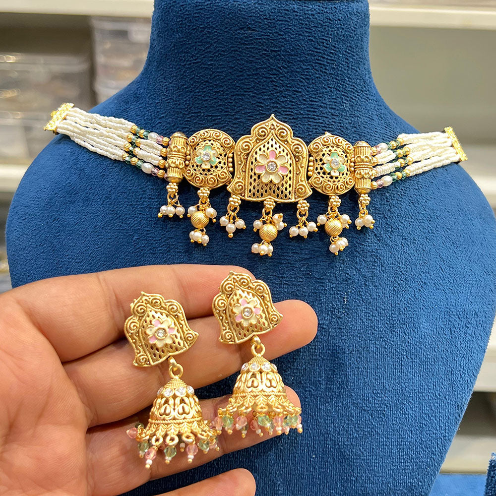 Hira Collection Traditional Kundan And Pearl Choker Necklace Set