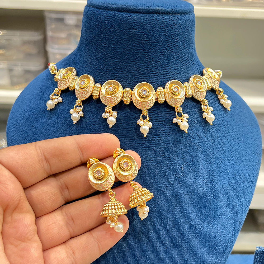 Hira Collection Traditional Kundan And Pearl Choker Necklace Set