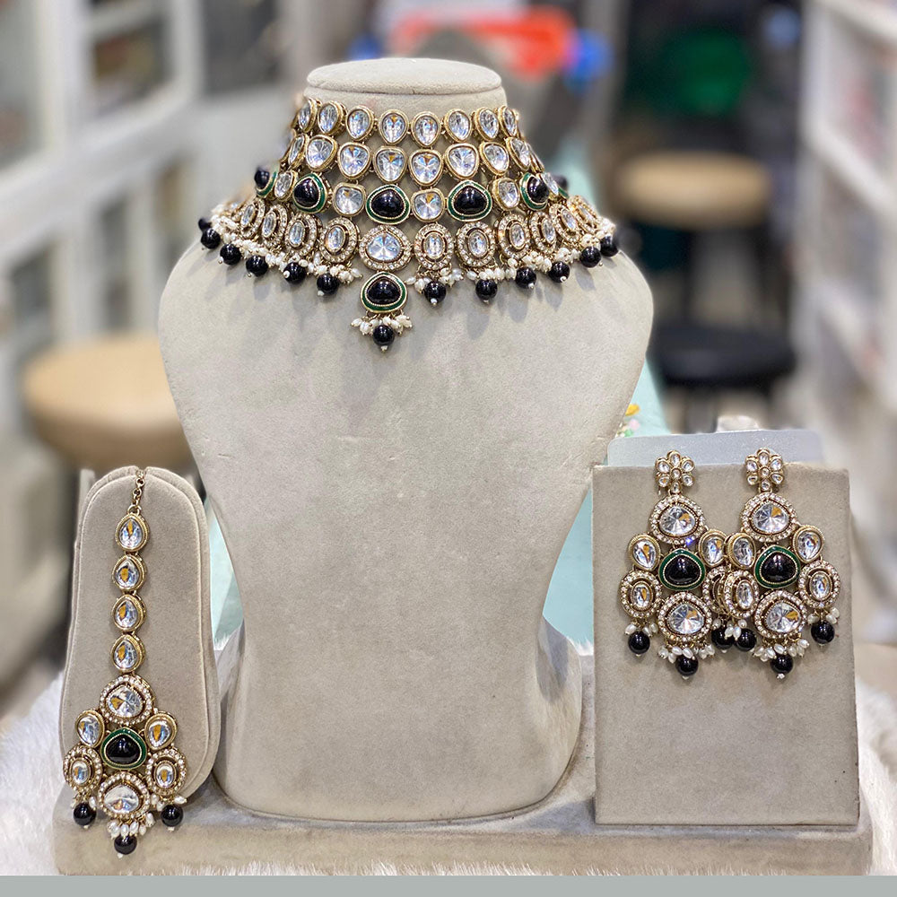 Hira Collection Gorgeous Kundan And Pearl Choker Necklace Set for Wedding Functions