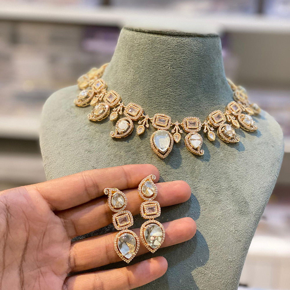 Hira Collections Glamorous Druzy Stone Necklace Set
