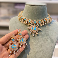 Hira Collections Glamorous Druzy Stone And Kundan Necklace Set