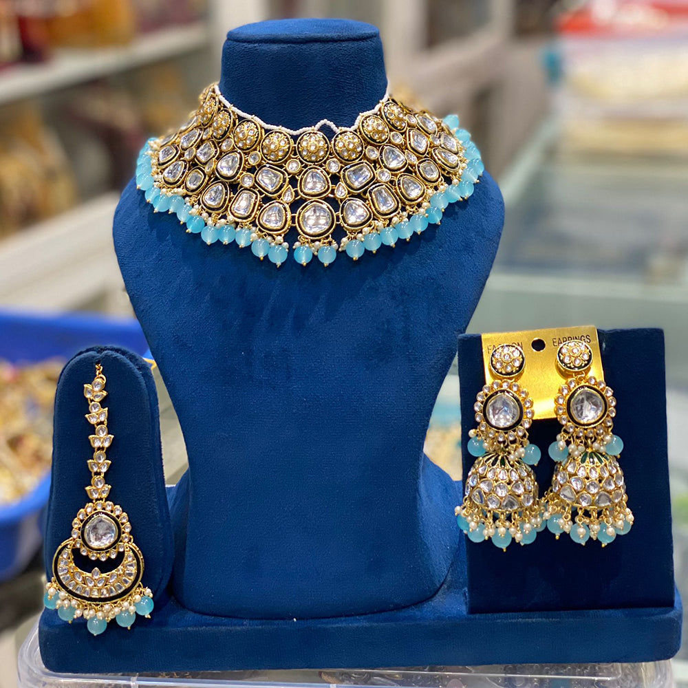Hira Collections Elegant Glow Kundan And Pearl Necklace Set