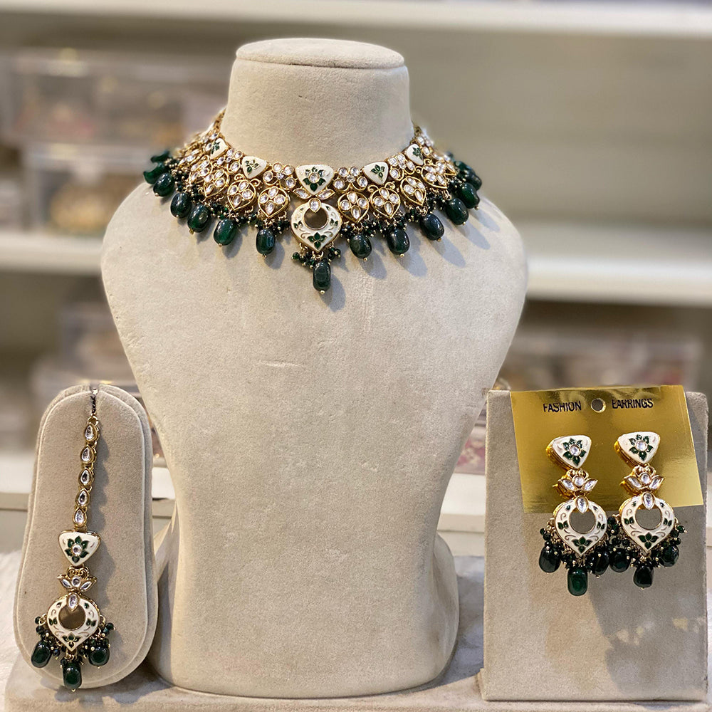 Hira Collections Elegant Glow Kundan And Pearl Necklace Set