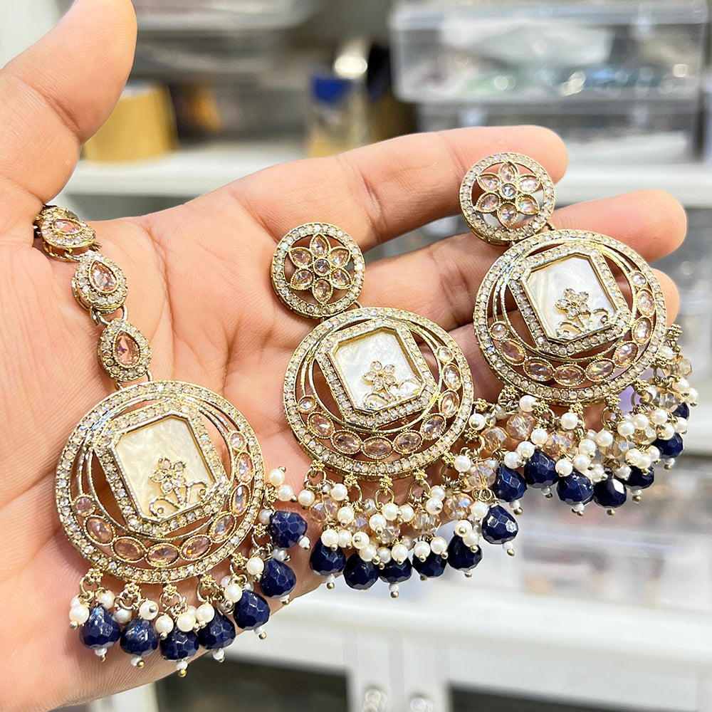 Hira Collection Glamorous Kundan Stone And Pearl Earring With Maangtikka