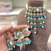 Hira Collections Classic Shine Kundan And Pearl Necklace Set
