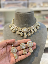 Hira Collections Sparkling Pota and Kundan Stone Necklace Set