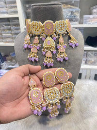 Hira Collections Elegant Glow Pota Kundan And Pearl Necklace Set