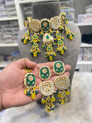 Hira Collections Elegant Glow Pota Kundan And Pearl Necklace Set