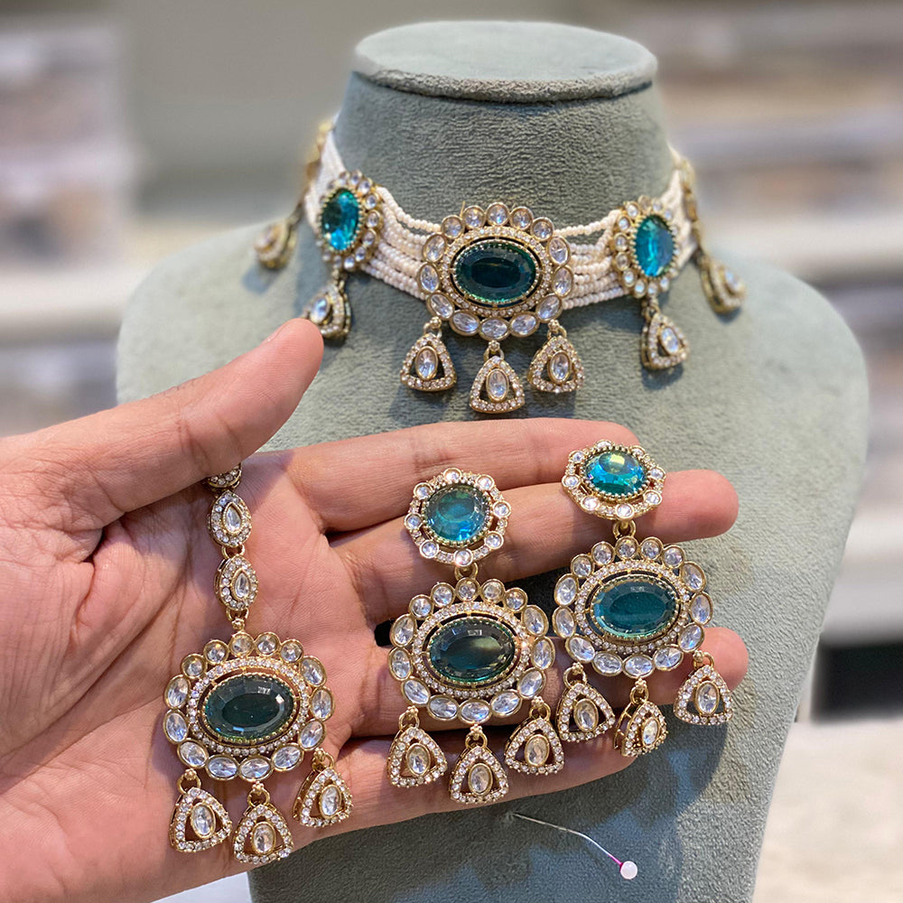 Hira Collections Sparkling Pota and Kundan Stone Necklace Set