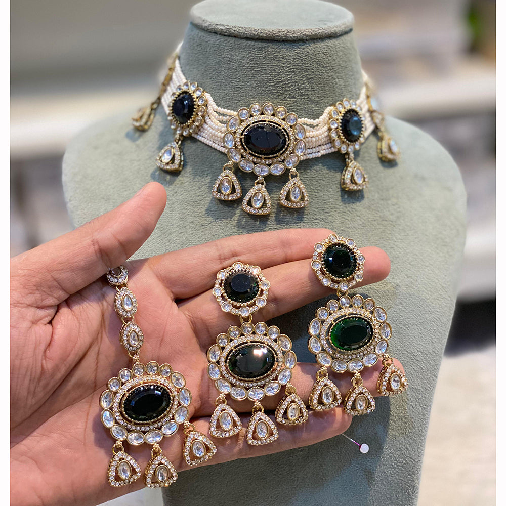 Hira Collections Sparkling Pota and Kundan Stone Necklace Set