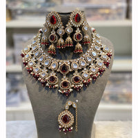 Hira Collections Sparkling Pota Kundan And Pearl Necklace Set