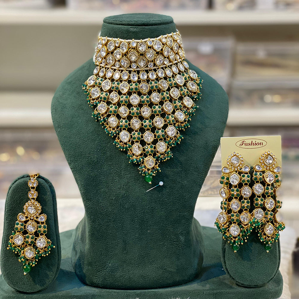 Hira Collections Elegant Spark Kundan And Pearl Necklace Set