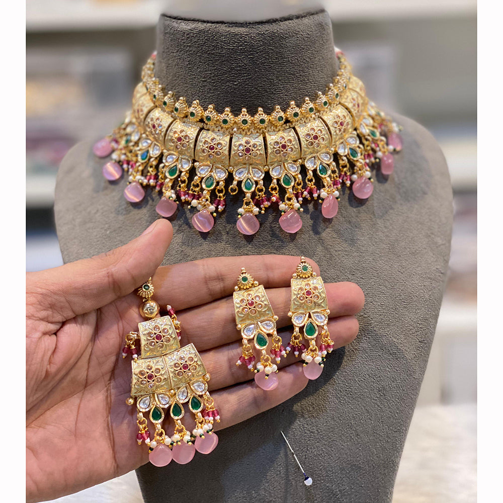 Hira Collections Sparkling Pota Kundan And Pearl Necklace Set