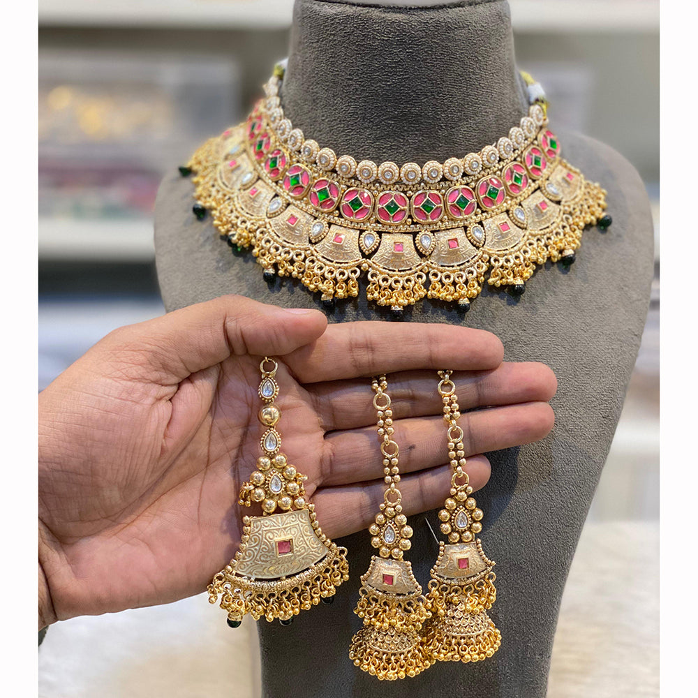 Hira Collections Sparkling Pota Kundan And Pearl Necklace Set