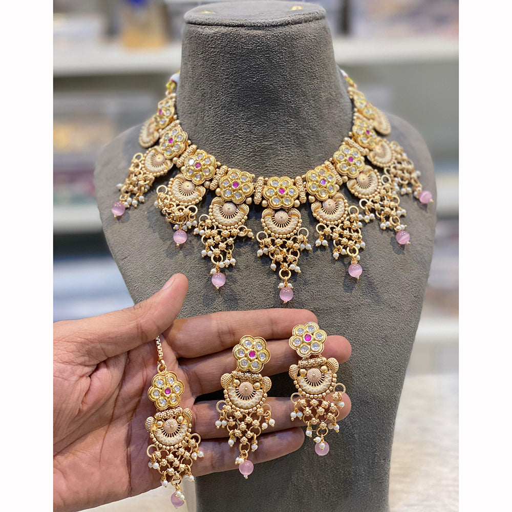 Hira Collections Sparkling Pota Kundan And Pearl Necklace Set