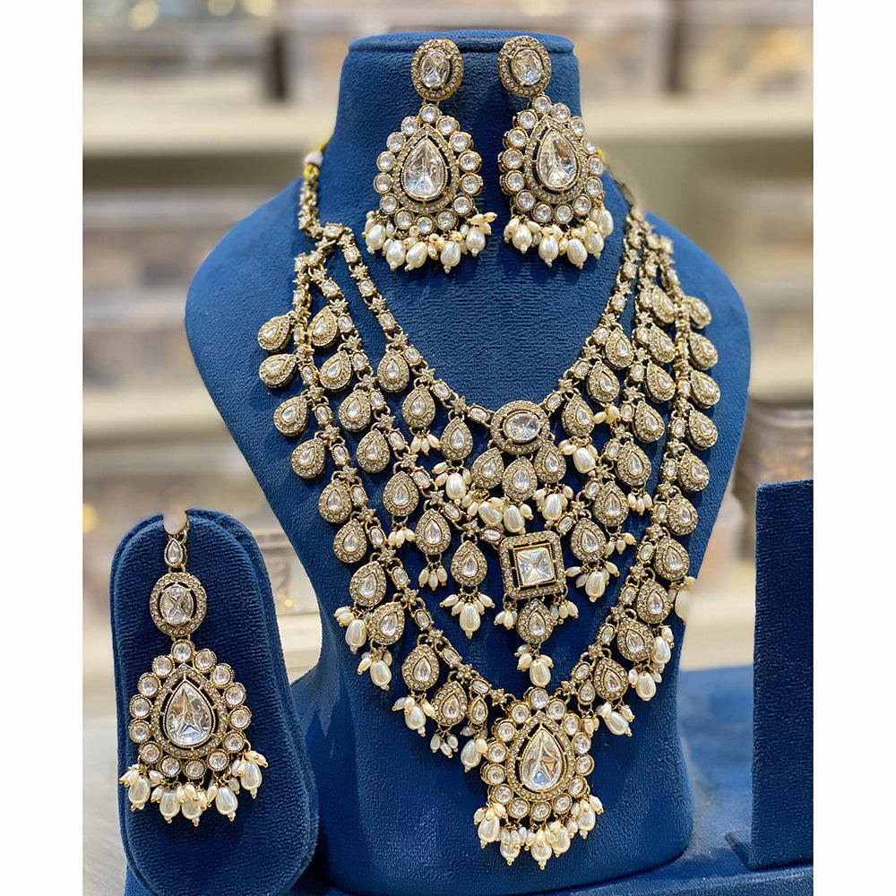 Hira Collections Sparkling Pota Kundan And Pearl Necklace Set