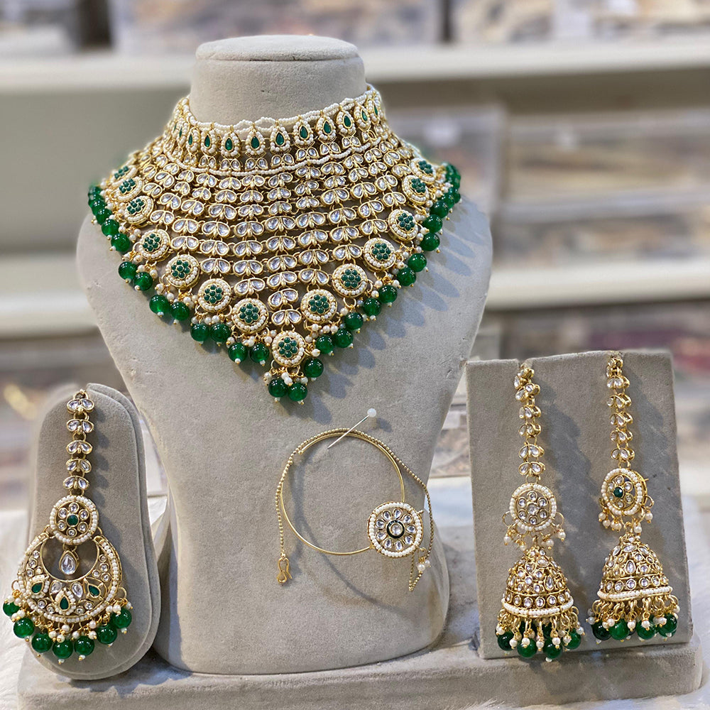Hira Collections Sparkling Pota Kundan And Pearl Necklace Set