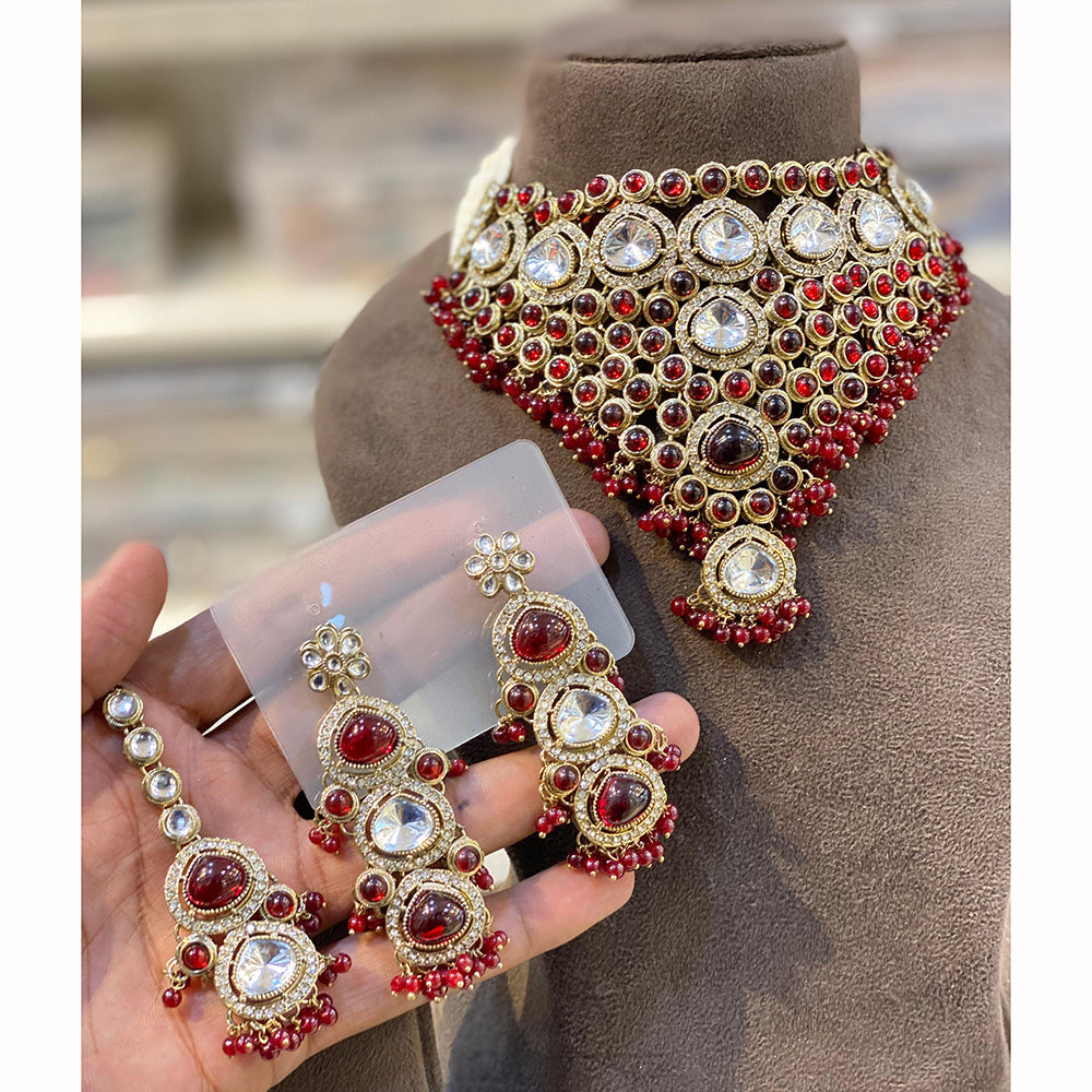 Hira Collection Luxurious Kundan Stone Pearl And Beads Necklace Set