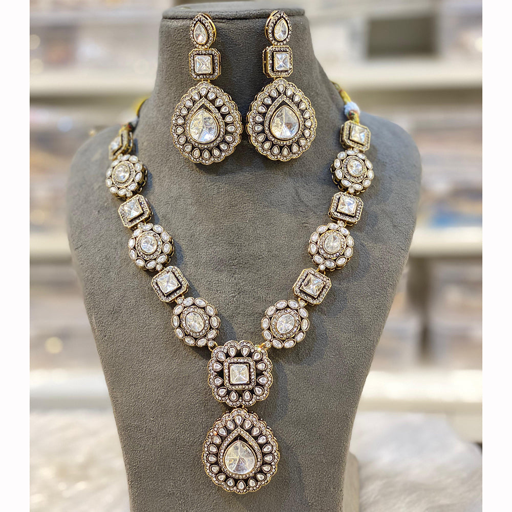 Hira Collection Pota Stone And Austrian Stone Necklace Set