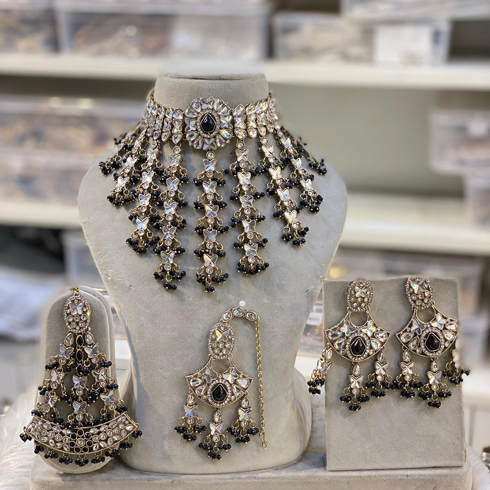 Hira Collection Austrian Stone And Pearl Choker Necklace Set