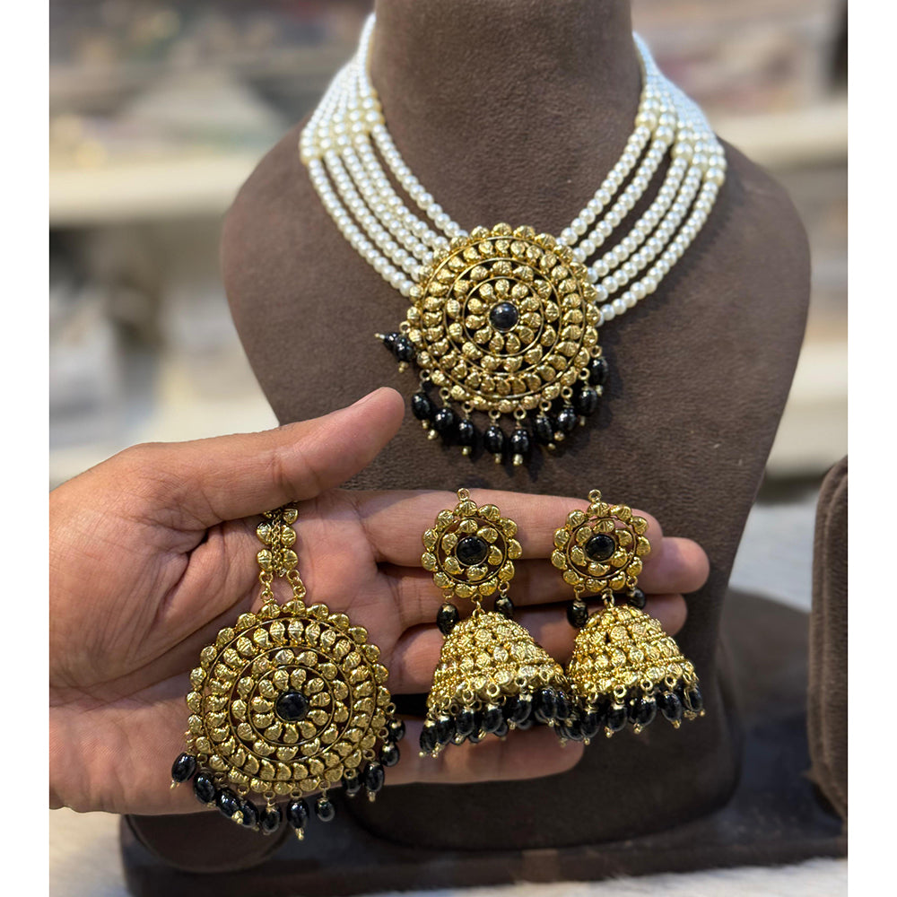 Hira Collection  Pearl Beauty And Beadwork Necklace Set