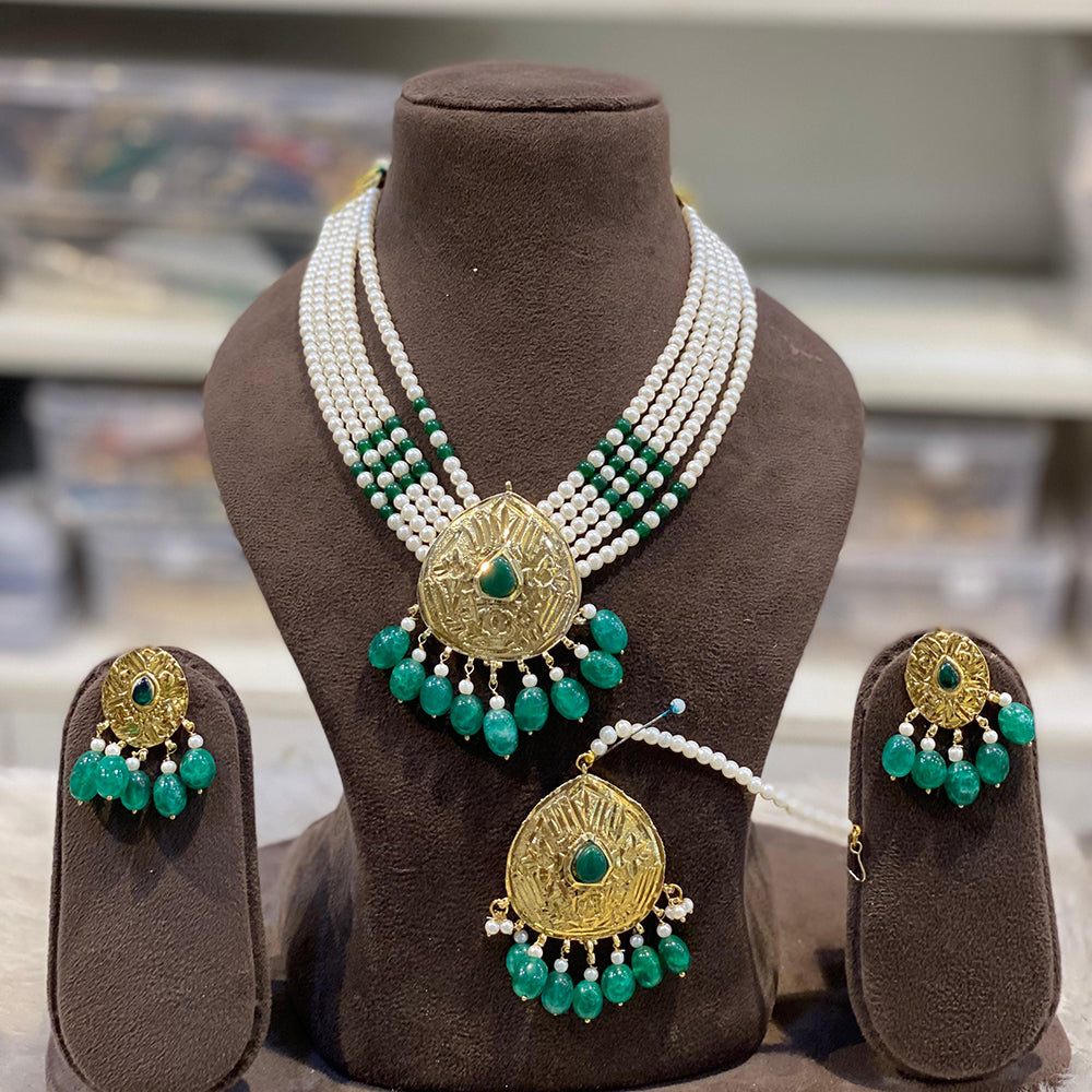 Hira Collection  Pearl Beauty And Beadwork Necklace Set