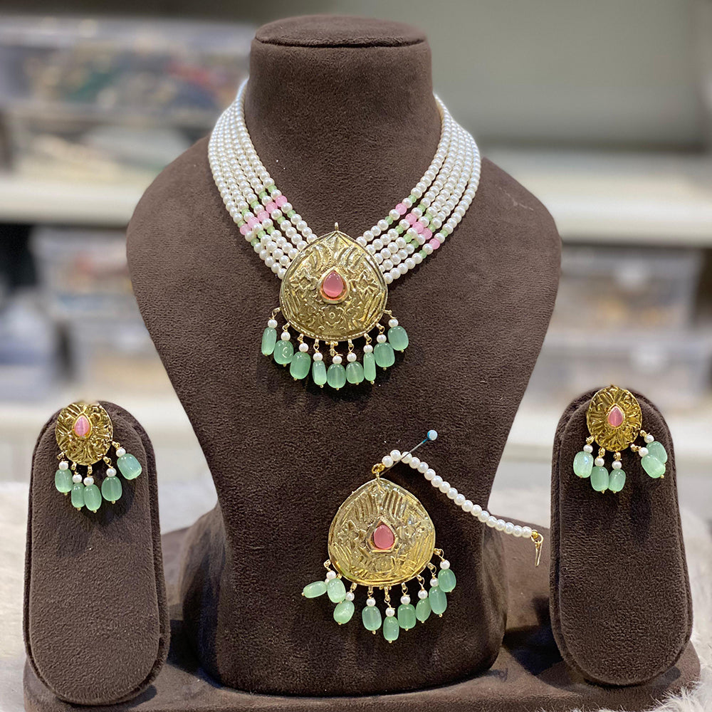 Hira Collection  Pearl Beauty And Beadwork Necklace Set