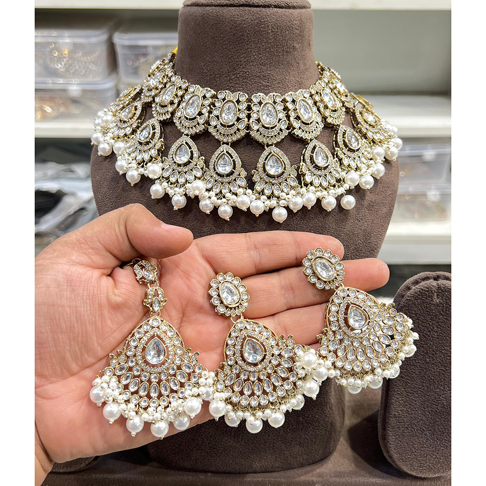 Hira Collection Crystal And Beads Necklace Set With Maang Tikka