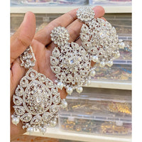 Hira Collection Rhodium Plated Kundan Stone And Pearl Dangler Earring With Maangtikka