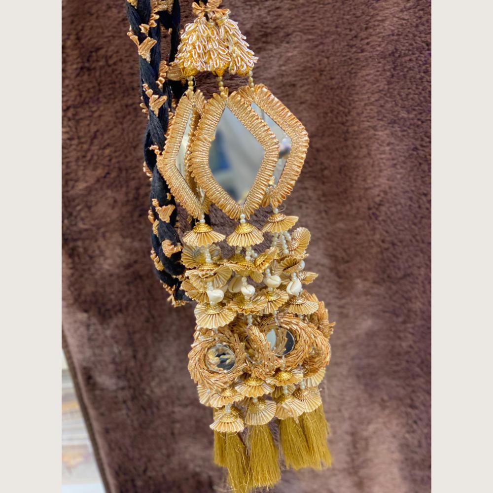 Hira Collections Heavy Mirror And Shell Work Hair Paranda