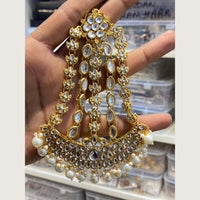 Hira Collections Mughal Style Kundan And Pearl Passa for Women