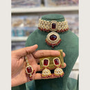 Hira Collections Classic Pota And Crystal Stone Beads Choker Necklace Set