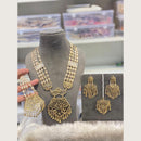 Hira Collections Designer Round Filigree Necklace Set