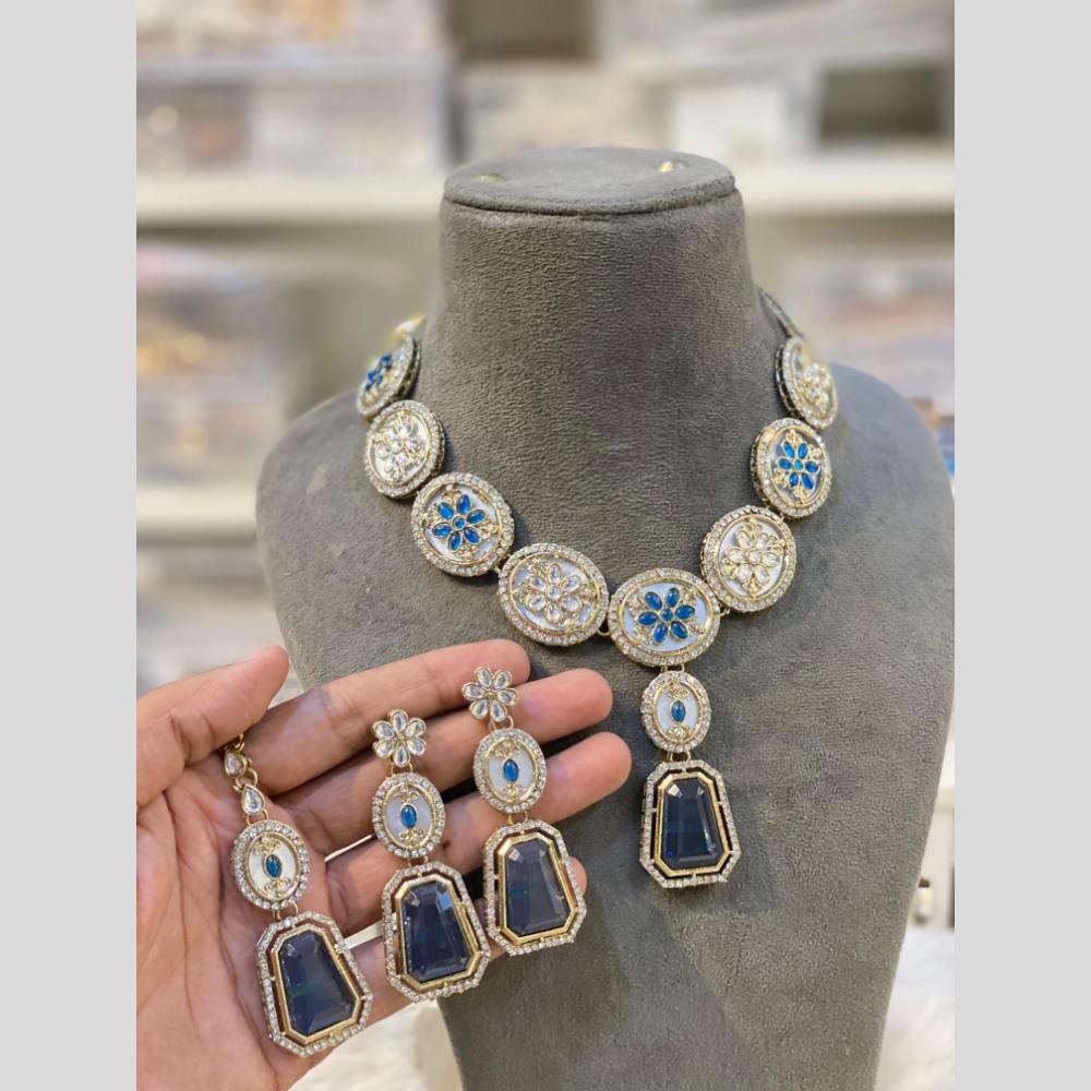 Hira Collections Glamorous Kundan And Crystal Stone Necklace Set